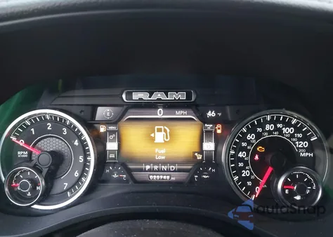 2022 Ram 1500 Laramie 4X4 5'7 Box из США, поврежденный, VIN 1C6SRFJT4NN455722